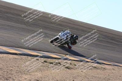 media/Dec-06-2024-CVMA Friday Practice (Fri) [[e1d1c5d4fc]]/4-Group 4 and Trackday/Session 5 (Bowl)/